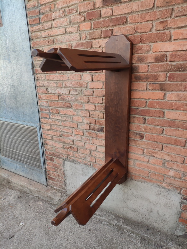 estante 2 sillas caballo hipica madera 129x22x87 2u